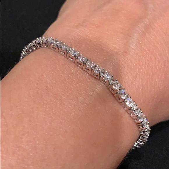 14k gold plated 3mm Tennis Bracelet 7.5 inches - Picture 4 of 10